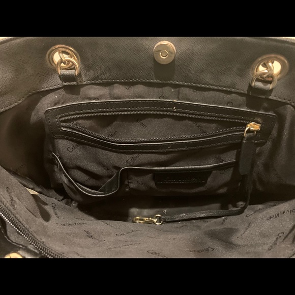 Calvin Klein tote - Picture 2 of 3